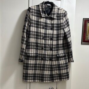 Alexon Plaid Black and White Women's Coat